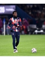 德天空：巴黎17岁中卫塔佩可能今夏免签加盟勒沃库森